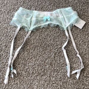 Garter Victoria secret from I Do collection